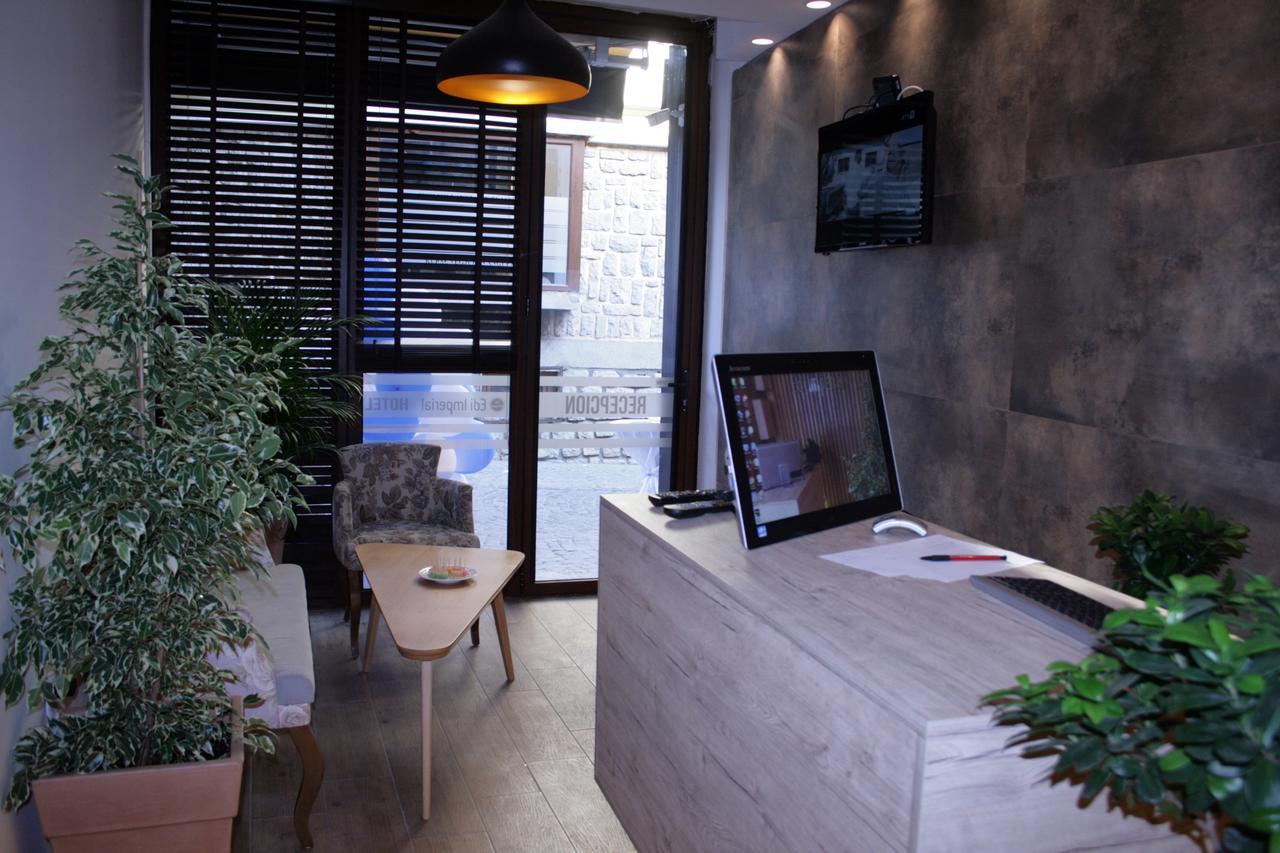 Saray Hotel Prizren Eksteriør billede