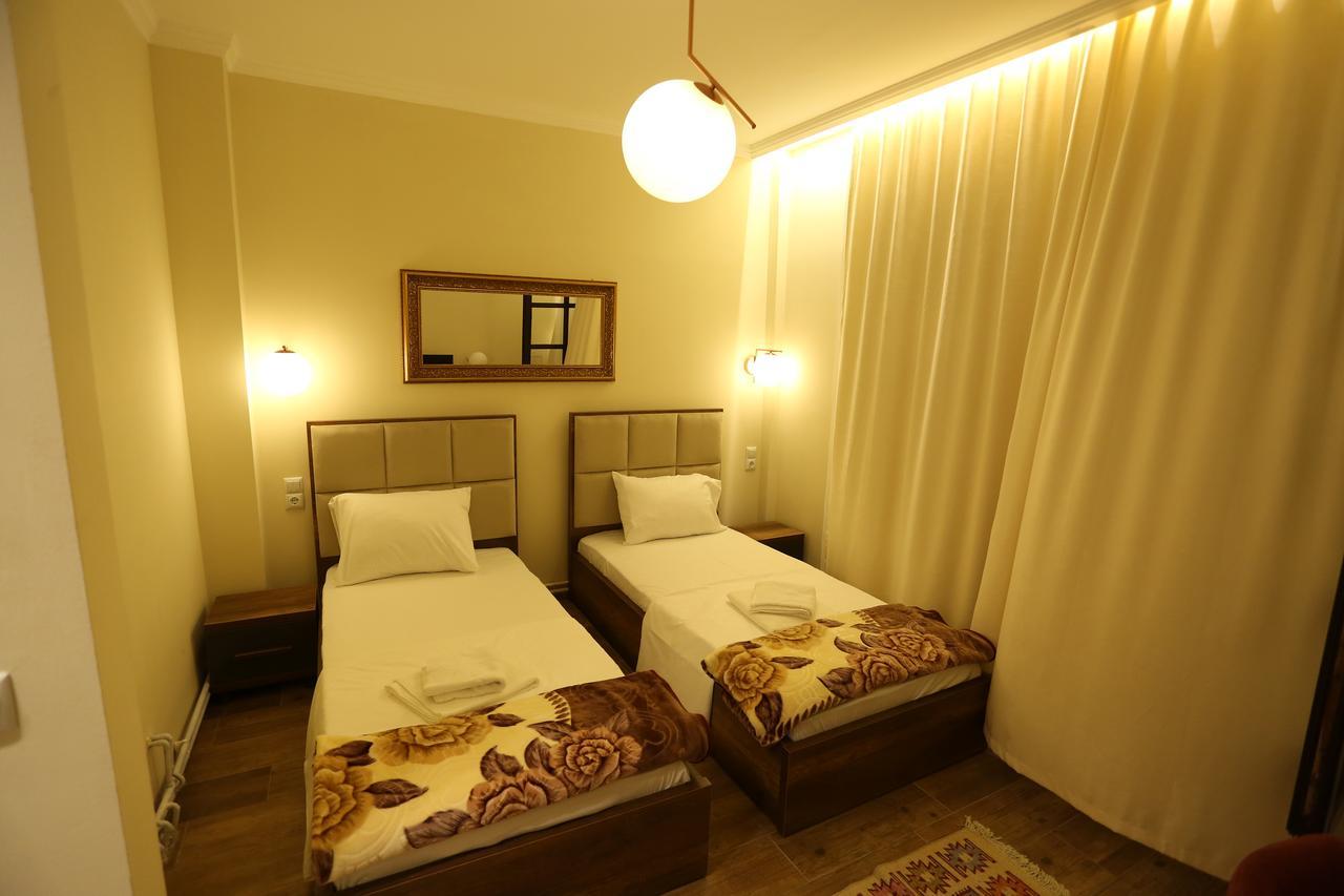 Saray Hotel Prizren Eksteriør billede