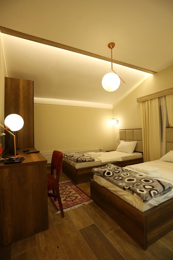 Saray Hotel Prizren Eksteriør billede